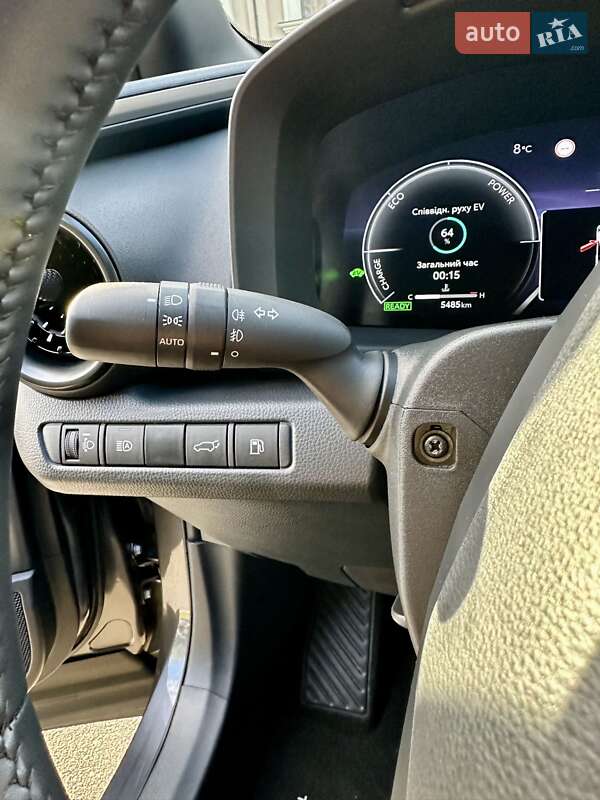 Внедорожник / Кроссовер Toyota C-HR 2024 в Киеве
