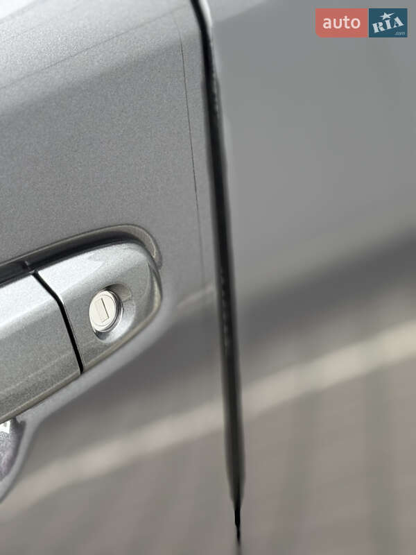 Позашляховик / Кросовер Toyota C-HR 2019 в Одесі