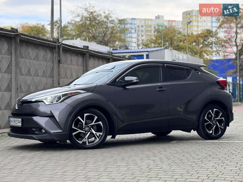 Toyota C-HR 2019 Toyota C-HR 2019