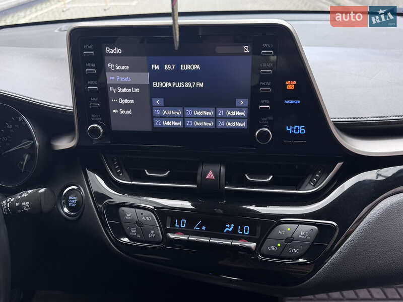 Позашляховик / Кросовер Toyota C-HR 2019 в Одесі