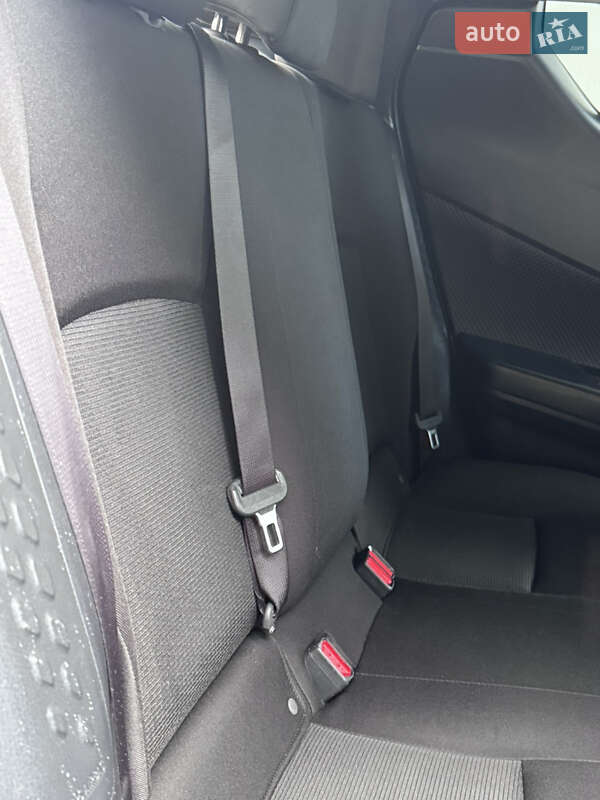 Позашляховик / Кросовер Toyota C-HR 2019 в Одесі