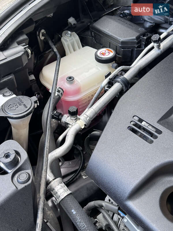 Позашляховик / Кросовер Toyota C-HR 2019 в Одесі