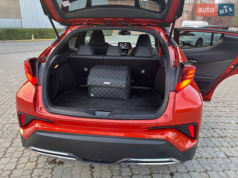 Внедорожник / Кроссовер Toyota C-HR 2019 в Черновцах фото 11 Внедорожник / Кроссовер Toyota C-HR 2019 в Черновцах