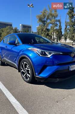 Toyota C-HR 2017