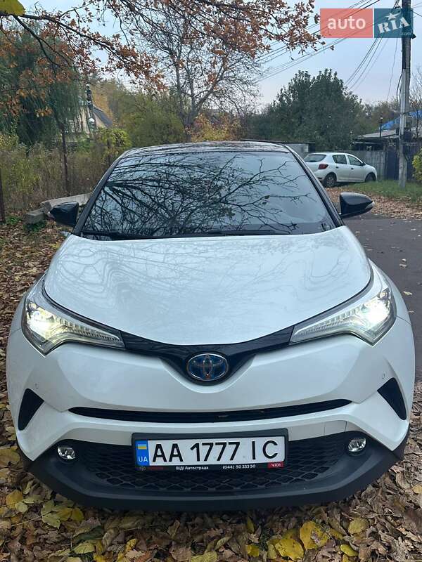 Внедорожник / Кроссовер Toyota C-HR 2019 в Киеве фото 5 Внедорожник / Кроссовер Toyota C-HR 2019 в Киеве