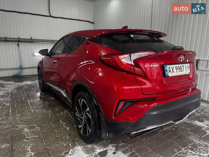 Внедорожник / Кроссовер Toyota C-HR 2020 в Валках фото 10 Внедорожник / Кроссовер Toyota C-HR 2020 в Валках