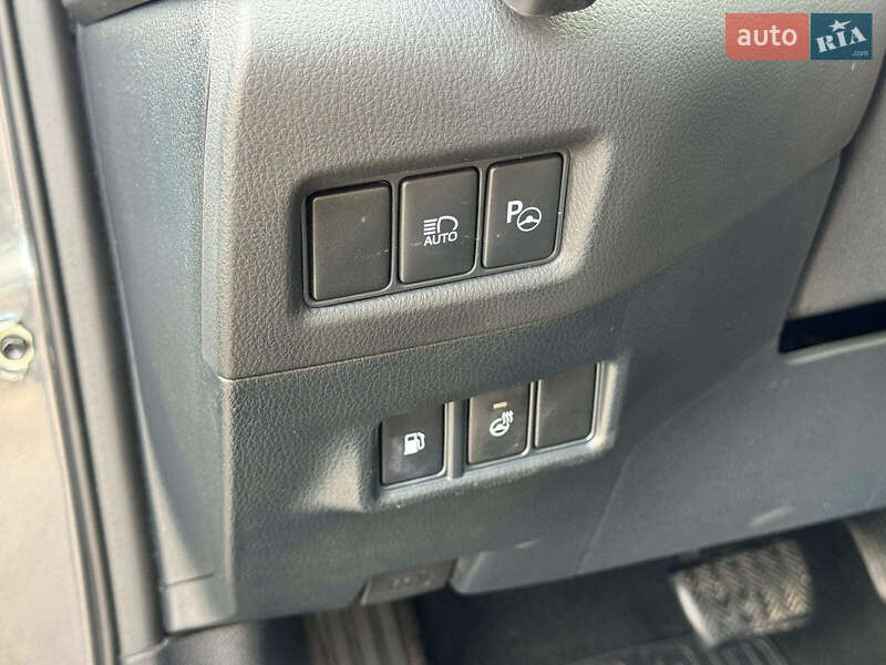 Внедорожник / Кроссовер Toyota C-HR 2022 в Виннице фото 19 Внедорожник / Кроссовер Toyota C-HR 2022 в Виннице