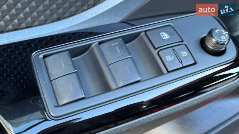 Позашляховик / Кросовер Toyota C-HR 2021 в Івано-Франківську