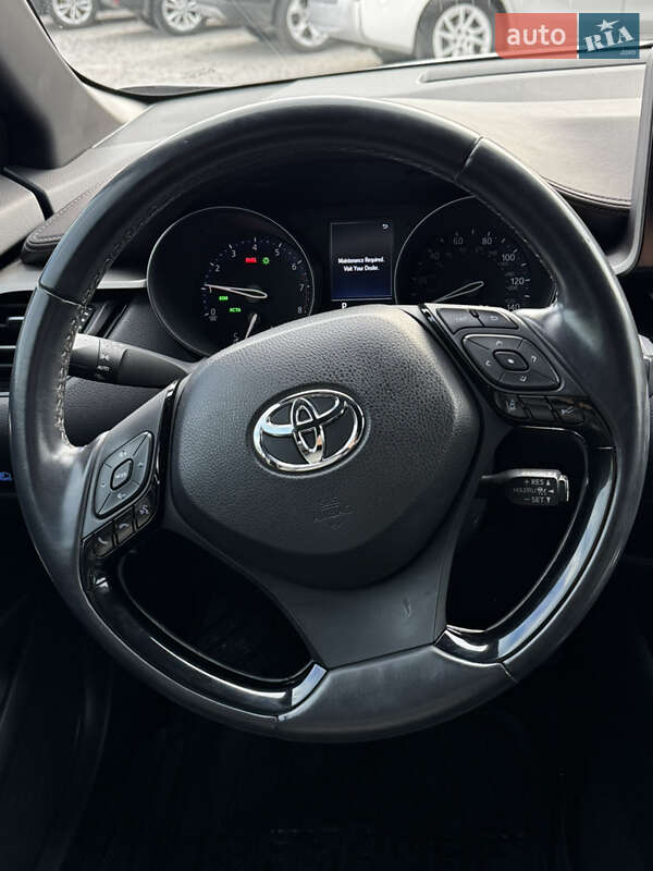 Позашляховик / Кросовер Toyota C-HR 2018 в Білій Церкві фото 14 Позашляховик / Кросовер Toyota C-HR 2018 в Білій Церкві