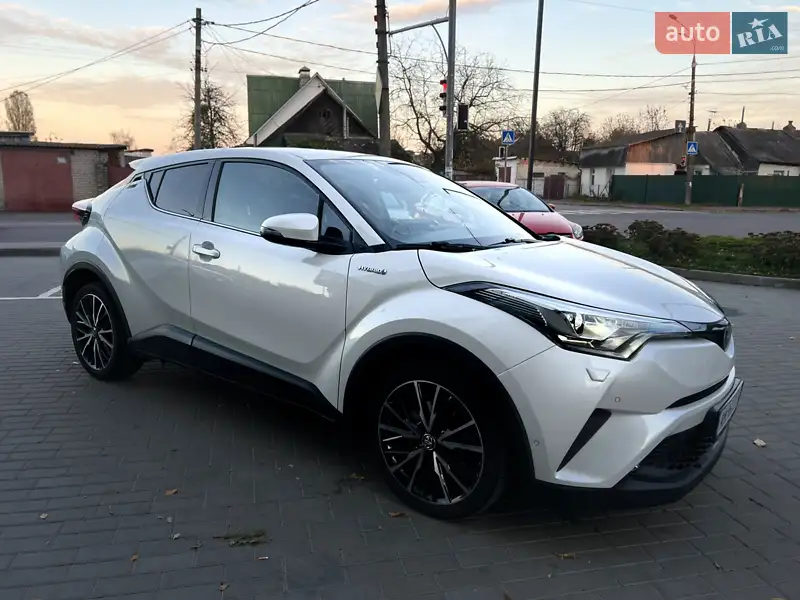 Toyota C-HR 2018 VIN NMTKZ3BX40R143958 фото оголошення 7 з 49
