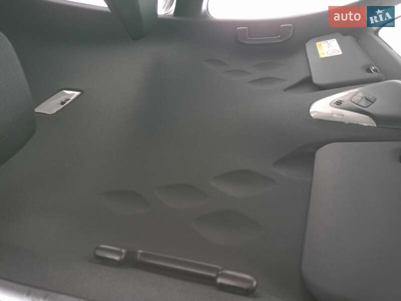 Позашляховик / Кросовер Toyota C-HR 2018 в Києві