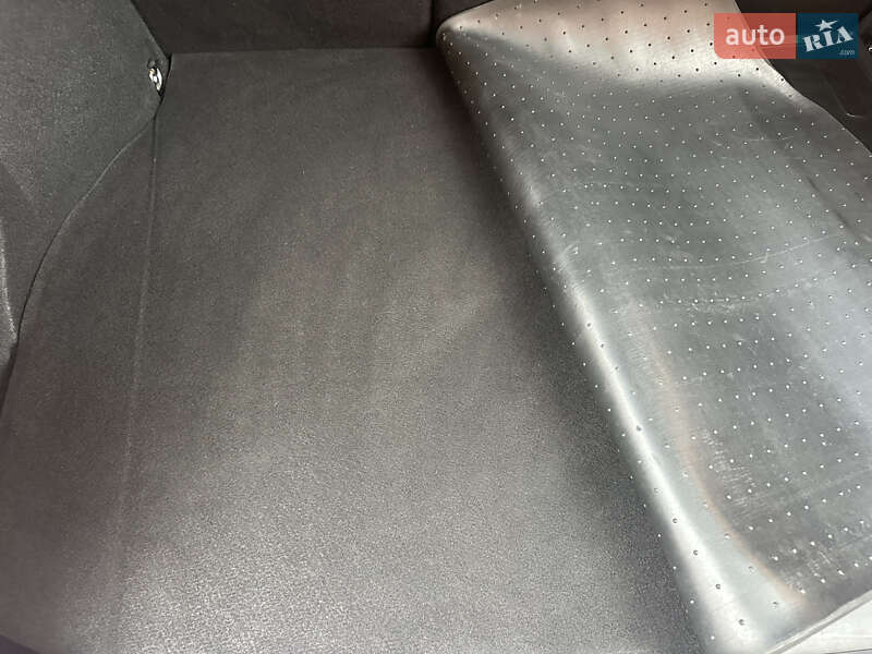 Внедорожник / Кроссовер Toyota C-HR 2020 в Киеве фото 37 Внедорожник / Кроссовер Toyota C-HR 2020 в Киеве