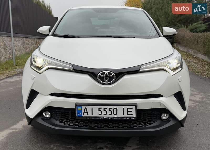 Позашляховик / Кросовер Toyota C-HR 2018 в Києві фото 11 Позашляховик / Кросовер Toyota C-HR 2018 в Києві
