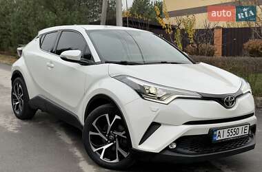 Позашляховик / Кросовер Toyota C-HR 2018 в Києві