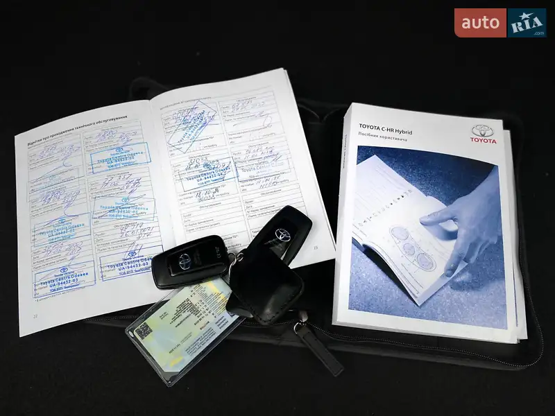 Внедорожник / Кроссовер Toyota C-HR 2018 в Одессе документ 2 фото Внедорожник / Кроссовер Toyota C-HR 2018 в Одессе документ