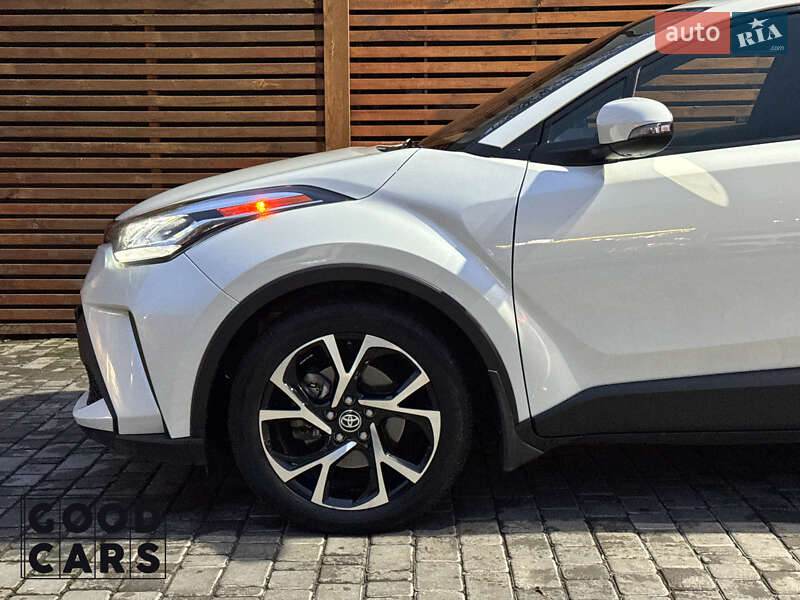 Позашляховик / Кросовер Toyota C-HR 2019 в Одесі