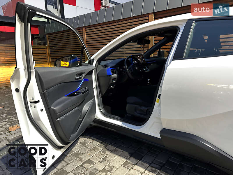 Позашляховик / Кросовер Toyota C-HR 2019 в Одесі