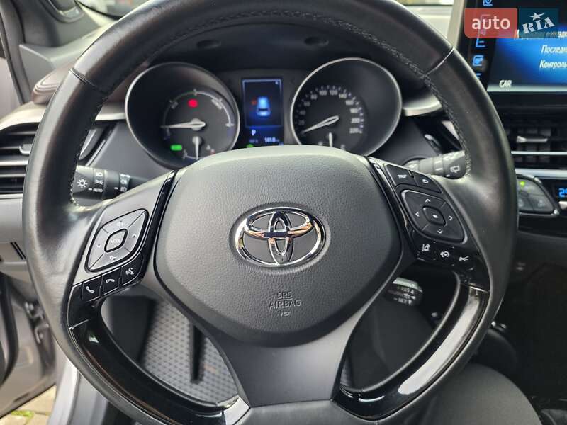 Внедорожник / Кроссовер Toyota C-HR 2019 в Одессе