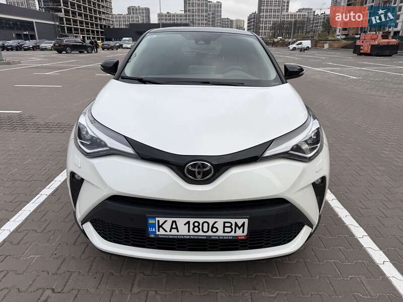 Внедорожник / Кроссовер Toyota C-HR 2021 в Киеве фото 3 Внедорожник / Кроссовер Toyota C-HR 2021 в Киеве