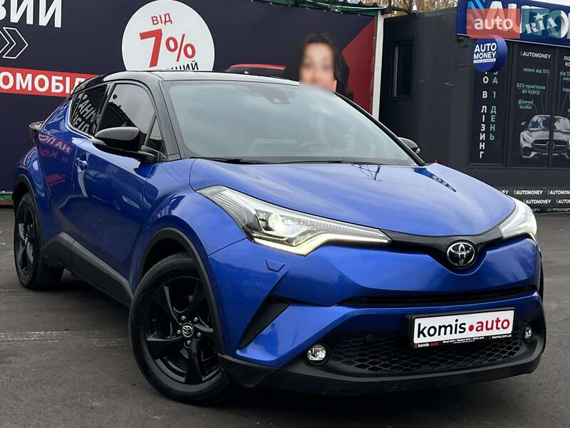 Внедорожник / Кроссовер Toyota C-HR 2018 в Виннице
