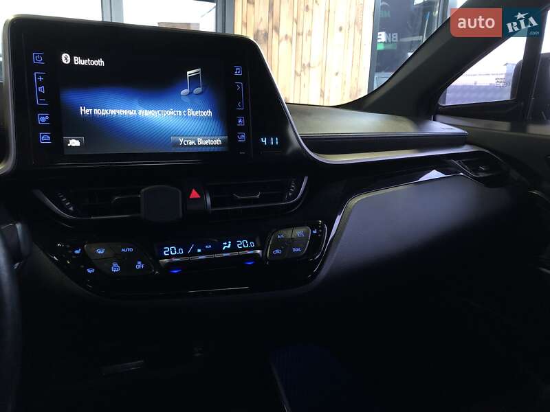 Внедорожник / Кроссовер Toyota C-HR 2018 в Виннице