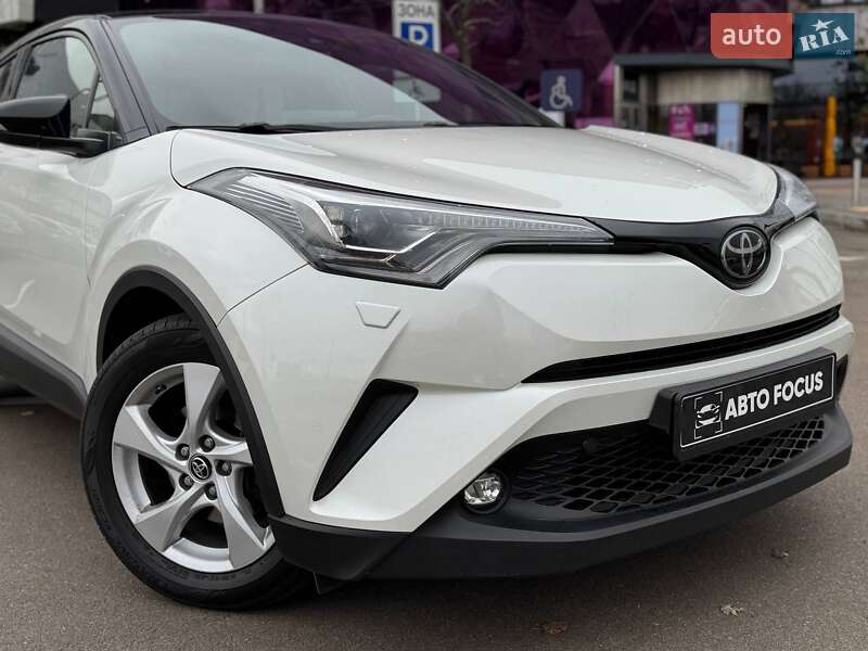Внедорожник / Кроссовер Toyota C-HR 2019 в Киеве фото 2 Внедорожник / Кроссовер Toyota C-HR 2019 в Киеве