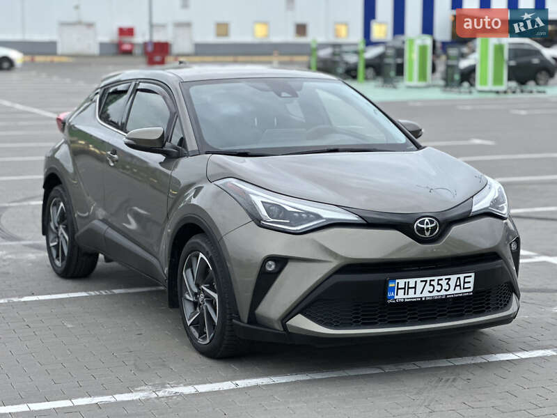 Внедорожник / Кроссовер Toyota C-HR 2020 в Одессе фото 12 Внедорожник / Кроссовер Toyota C-HR 2020 в Одессе
