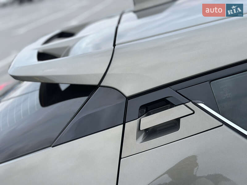 Внедорожник / Кроссовер Toyota C-HR 2020 в Одессе фото 19 Внедорожник / Кроссовер Toyota C-HR 2020 в Одессе