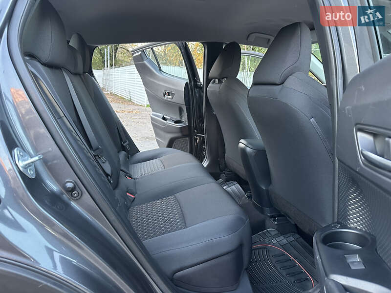 Внедорожник / Кроссовер Toyota C-HR 2020 в Одессе фото 26 Внедорожник / Кроссовер Toyota C-HR 2020 в Одессе