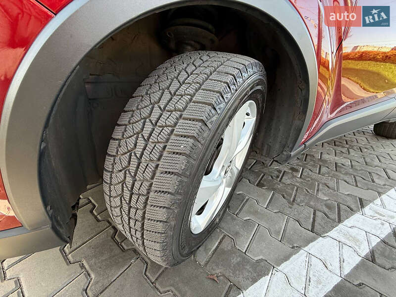 Внедорожник / Кроссовер Toyota C-HR 2017 в Днепре фото 20 Внедорожник / Кроссовер Toyota C-HR 2017 в Днепре