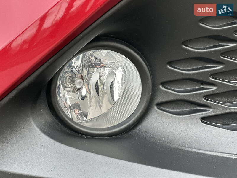 Внедорожник / Кроссовер Toyota C-HR 2018 в Виннице