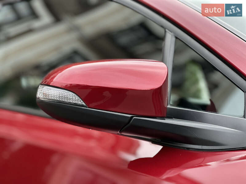 Внедорожник / Кроссовер Toyota C-HR 2018 в Виннице