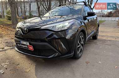 Внедорожник / Кроссовер Toyota C-HR 2021 в Киеве
