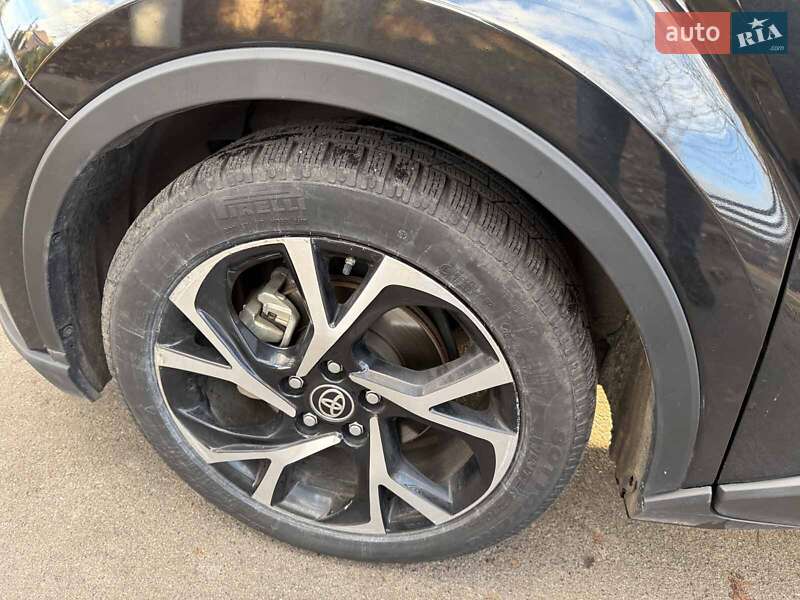 Внедорожник / Кроссовер Toyota C-HR 2021 в Киеве фото 10 Внедорожник / Кроссовер Toyota C-HR 2021 в Киеве