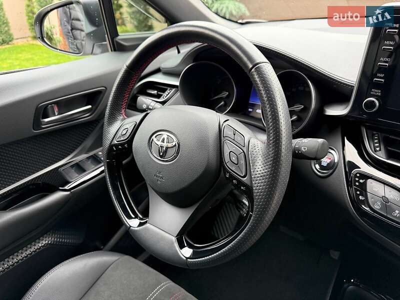 Внедорожник / Кроссовер Toyota C-HR 2021 в Одессе