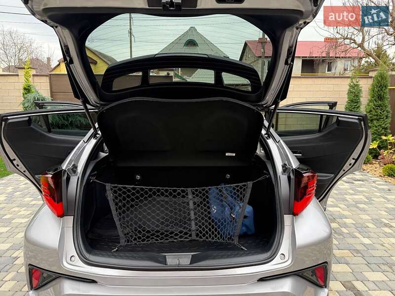 Внедорожник / Кроссовер Toyota C-HR 2021 в Одессе