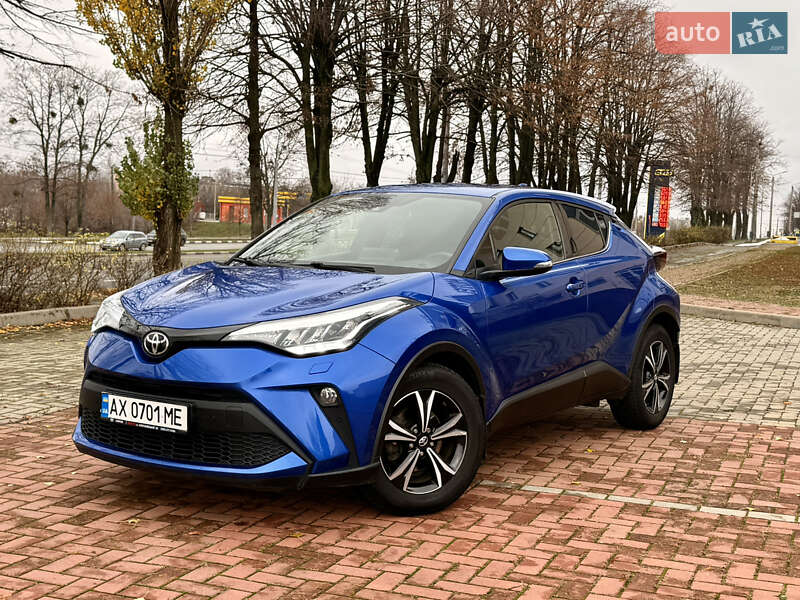 Внедорожник / Кроссовер Toyota C-HR 2020 в Харькове фото 15 Внедорожник / Кроссовер Toyota C-HR 2020 в Харькове
