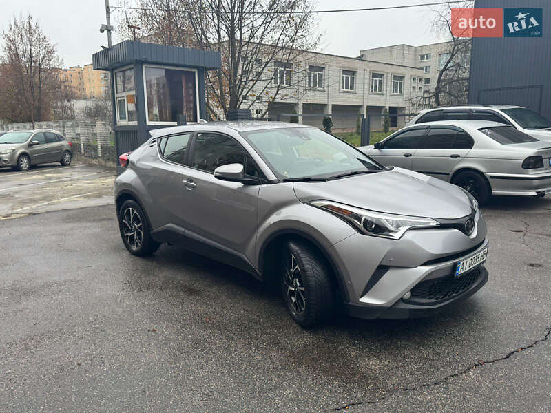 Внедорожник / Кроссовер Toyota C-HR 2019 в Белой Церкви