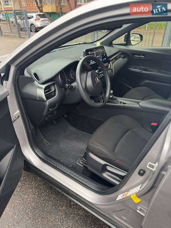 Внедорожник / Кроссовер Toyota C-HR 2019 в Белой Церкви