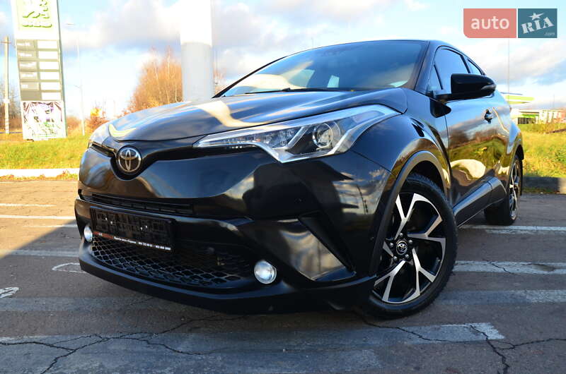 Позашляховик / Кросовер Toyota C-HR 2018 в Дрогобичі фото 4 Позашляховик / Кросовер Toyota C-HR 2018 в Дрогобичі