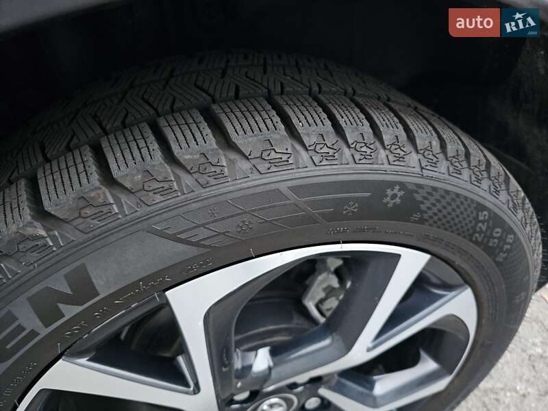 Позашляховик / Кросовер Toyota C-HR 2018 в Одесі