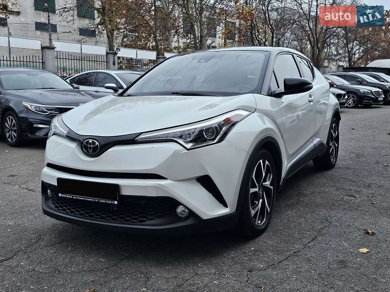 Позашляховик / Кросовер Toyota C-HR 2018 в Одесі