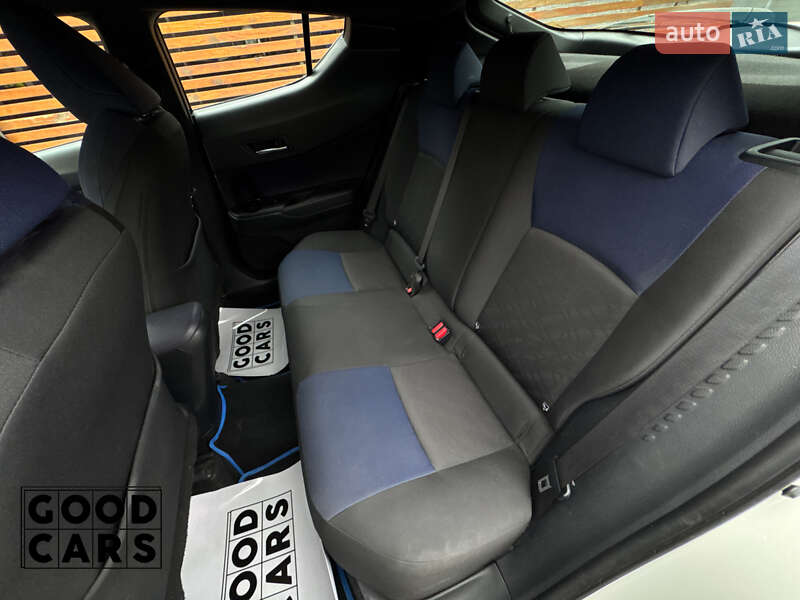 Внедорожник / Кроссовер Toyota C-HR 2018 в Одессе