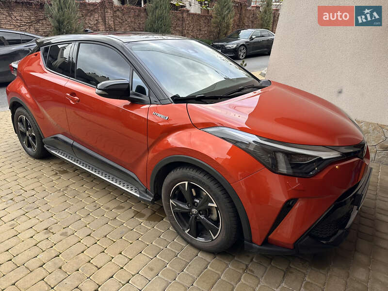 Внедорожник / Кроссовер Toyota C-HR 2021 в Виннице