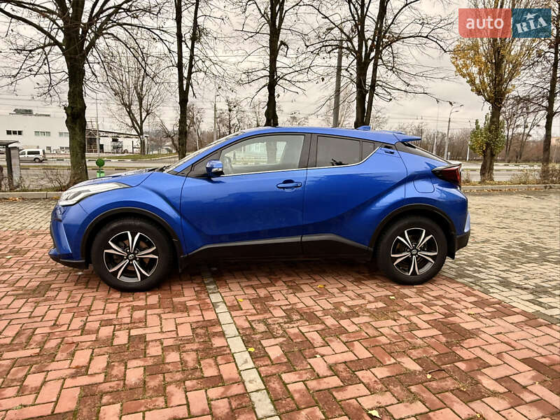 Позашляховик / Кросовер Toyota C-HR 2020 в Харкові фото 19 Позашляховик / Кросовер Toyota C-HR 2020 в Харкові