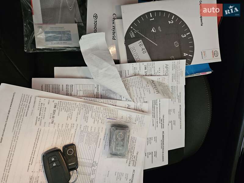 Внедорожник / Кроссовер Toyota C-HR 2021 в Харькове