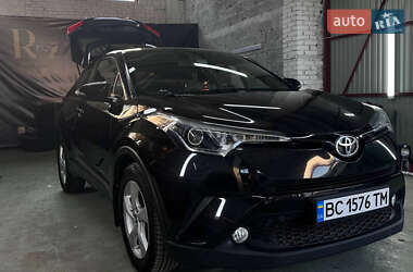 Внедорожник / Кроссовер Toyota C-HR 2018 в Львове