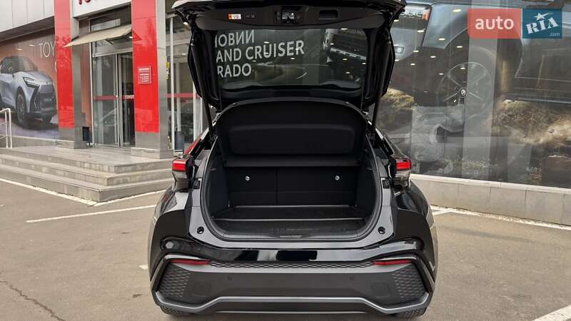 Внедорожник / Кроссовер Toyota C-HR 2024 в Одессе