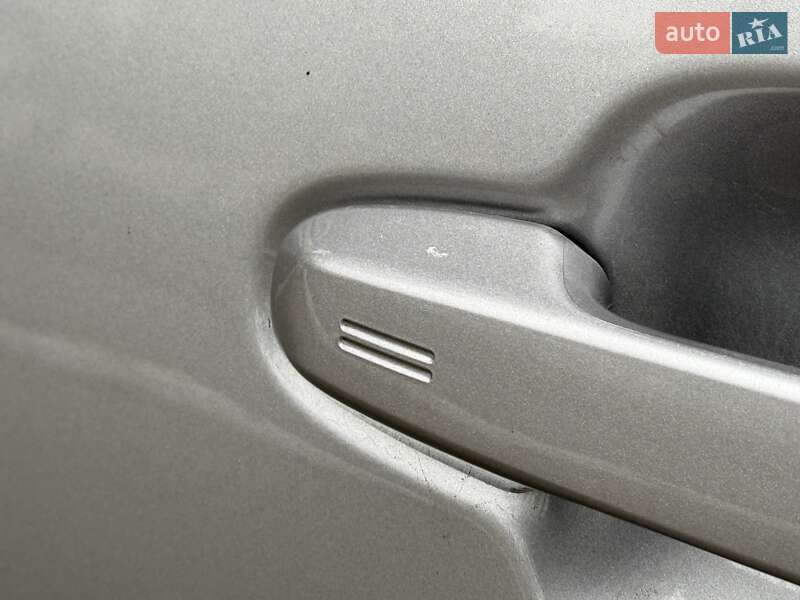 Внедорожник / Кроссовер Toyota C-HR 2019 в Одессе