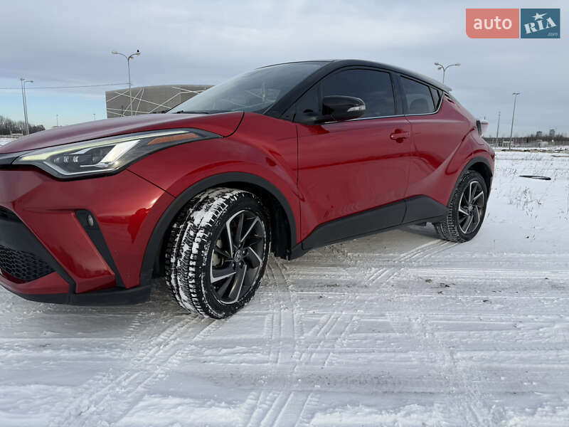 Внедорожник / Кроссовер Toyota C-HR 2020 в Львове